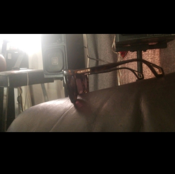 Gucci Havana Gray Sunglasses - Picture 4 of 6